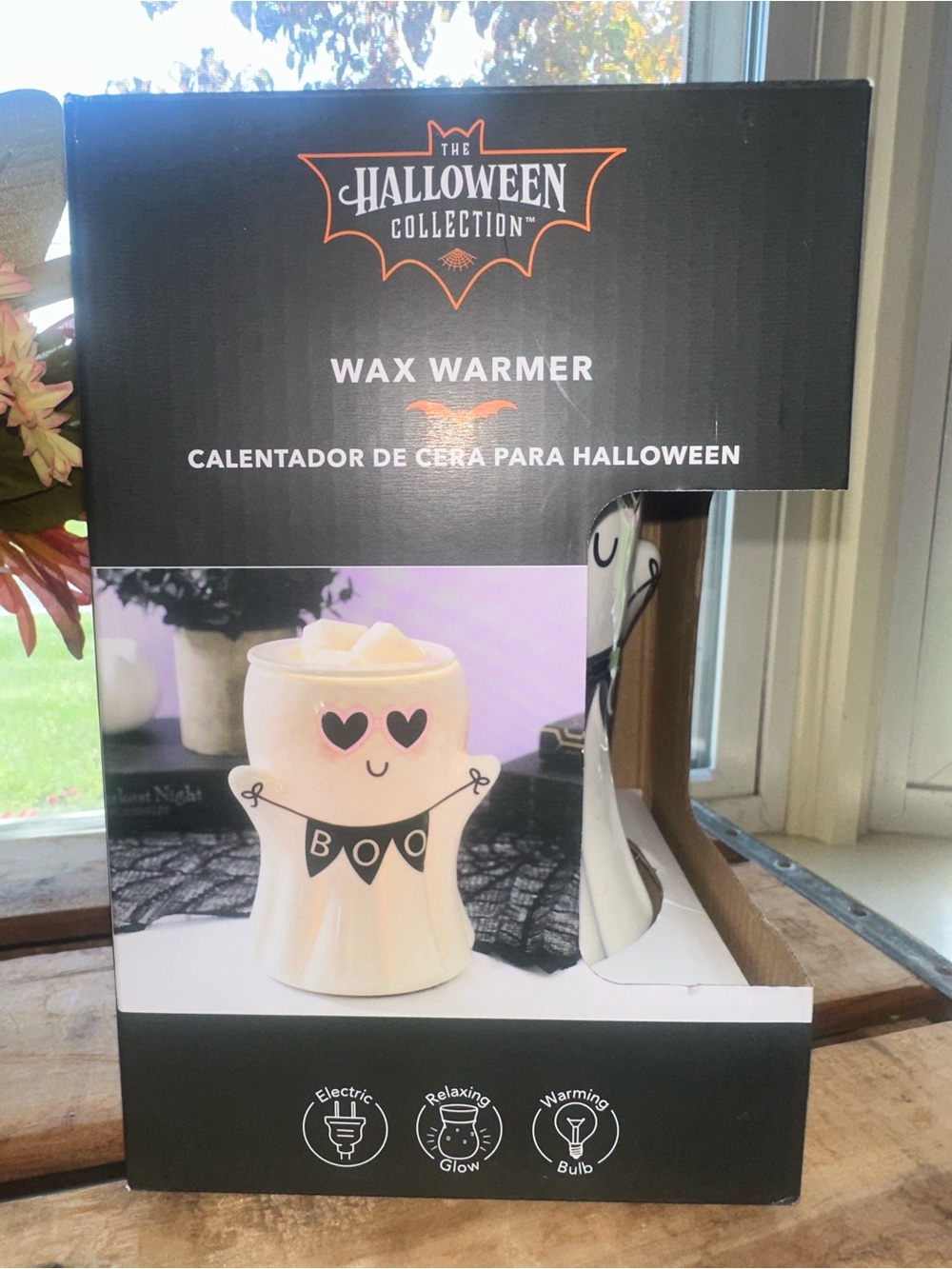 Halloween Collection White Ghost with 'Boo' Banner Wax Warmer - NIB - Picture 2 of 6